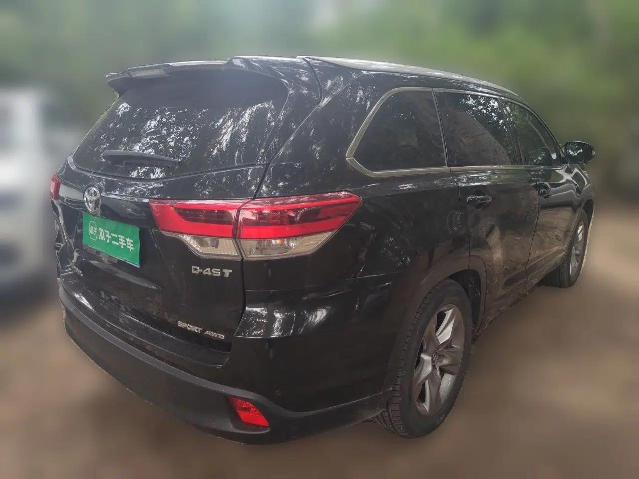 Toyota Highlander 2018 2.0T Four-Wheel Drive Luxury Edition 7 Seats China V Emission Standard — миниатюра 6