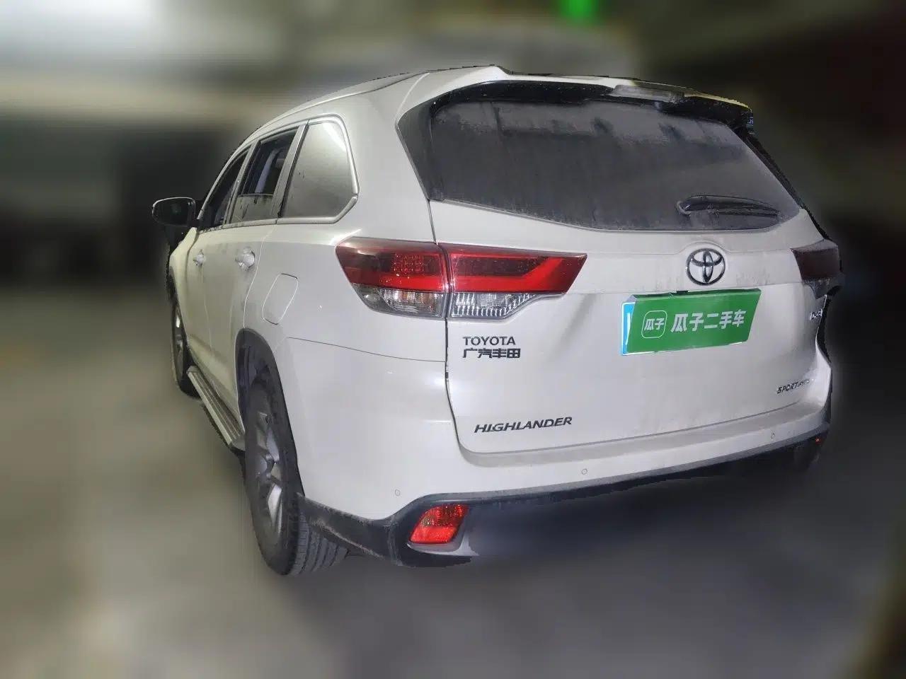Toyota Highlander 2018 2.0T Four-Wheel Drive Luxury Edition 7 Seats China V Emission Standard — миниатюра 4