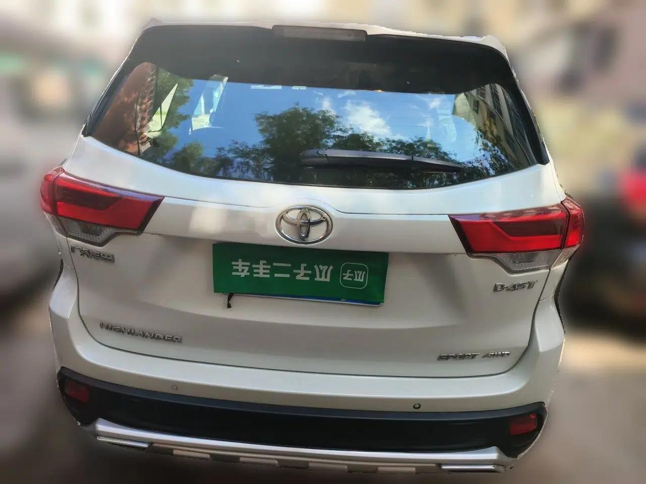 Toyota Highlander 2018 2.0T Four-Wheel Drive Luxury Version 7 Seats China VI Standard — миниатюра 5