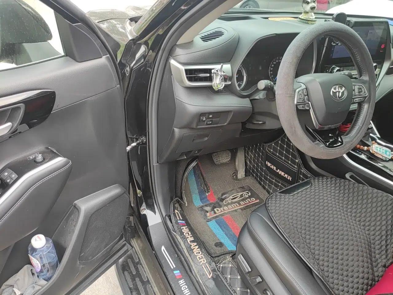 Toyota Highlander 2023 2.5L Smart Electric Hybrid Dual-Engine Four-Wheel Drive Prestige Version – 7 Seats — миниатюра 16