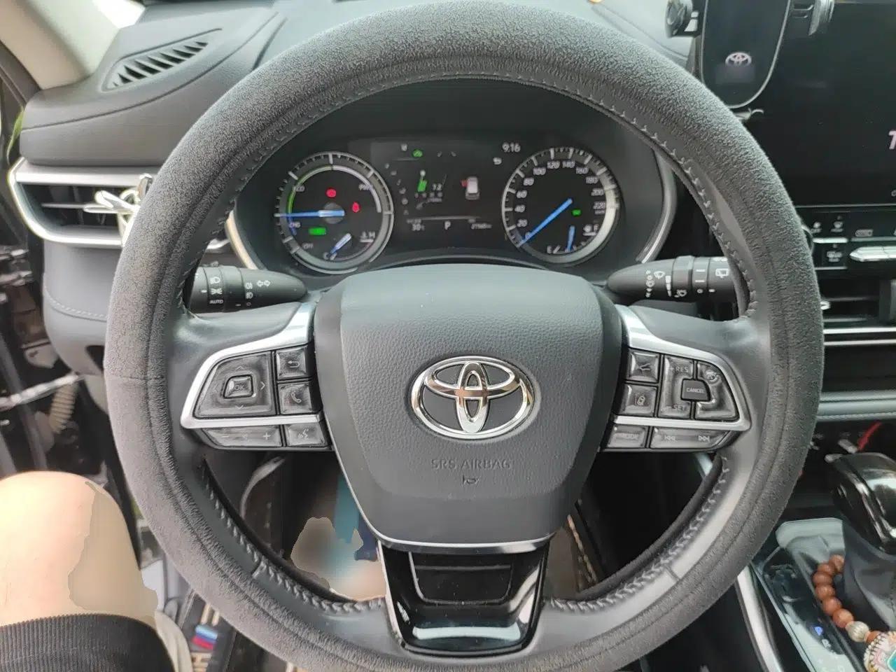 Toyota Highlander 2023 2.5L Smart Electric Hybrid Dual-Engine Four-Wheel Drive Prestige Version – 7 Seats — миниатюра 10