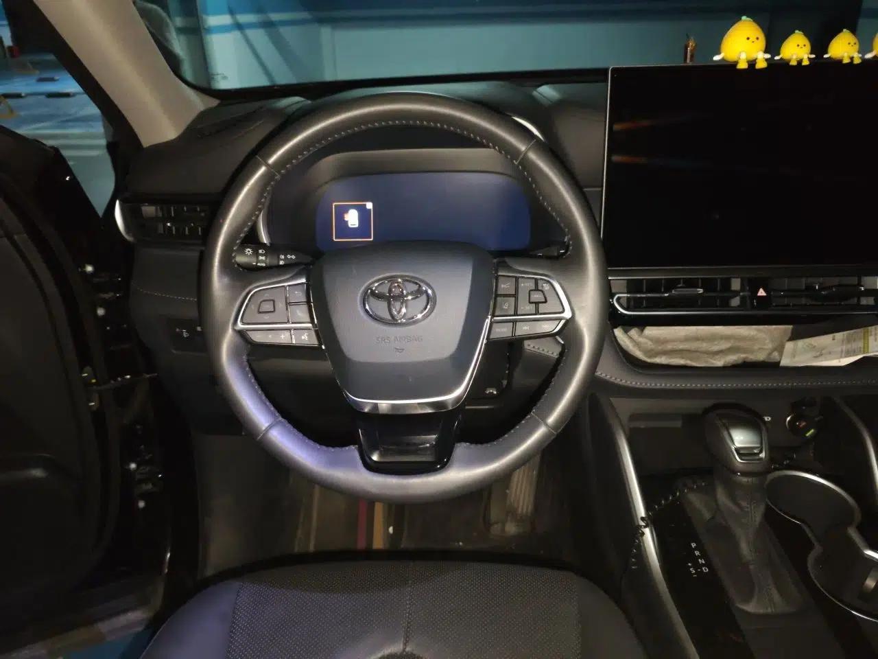 Toyota Highlander 2026 Model 2.5L Intelligent Electric Hybrid Dual-Engine Two-Wheel-Drive Luxury Edition 7-seater — миниатюра 10