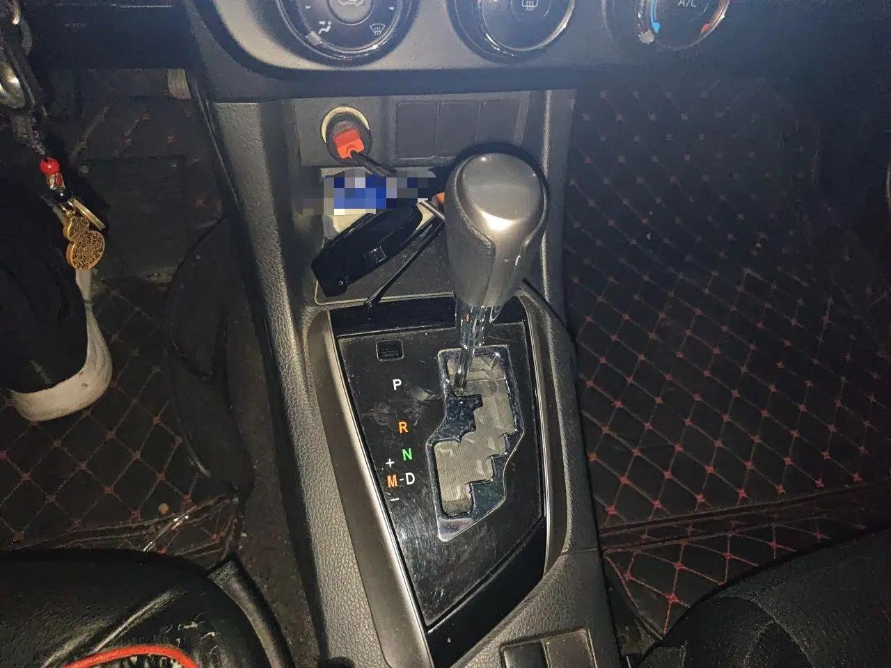 Toyota Levin 2016 1.6G CVT Elite Edition — миниатюра 14