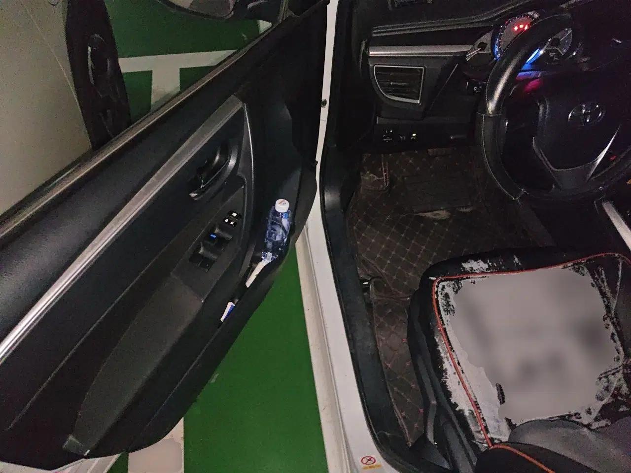 Toyota Levin 2016 1.6G CVT Elite Edition — миниатюра 16