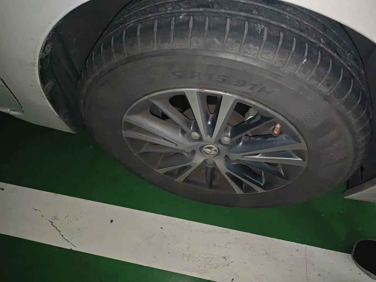 Toyota Levin 2016 1.6G CVT Elite Edition — миниатюра 8