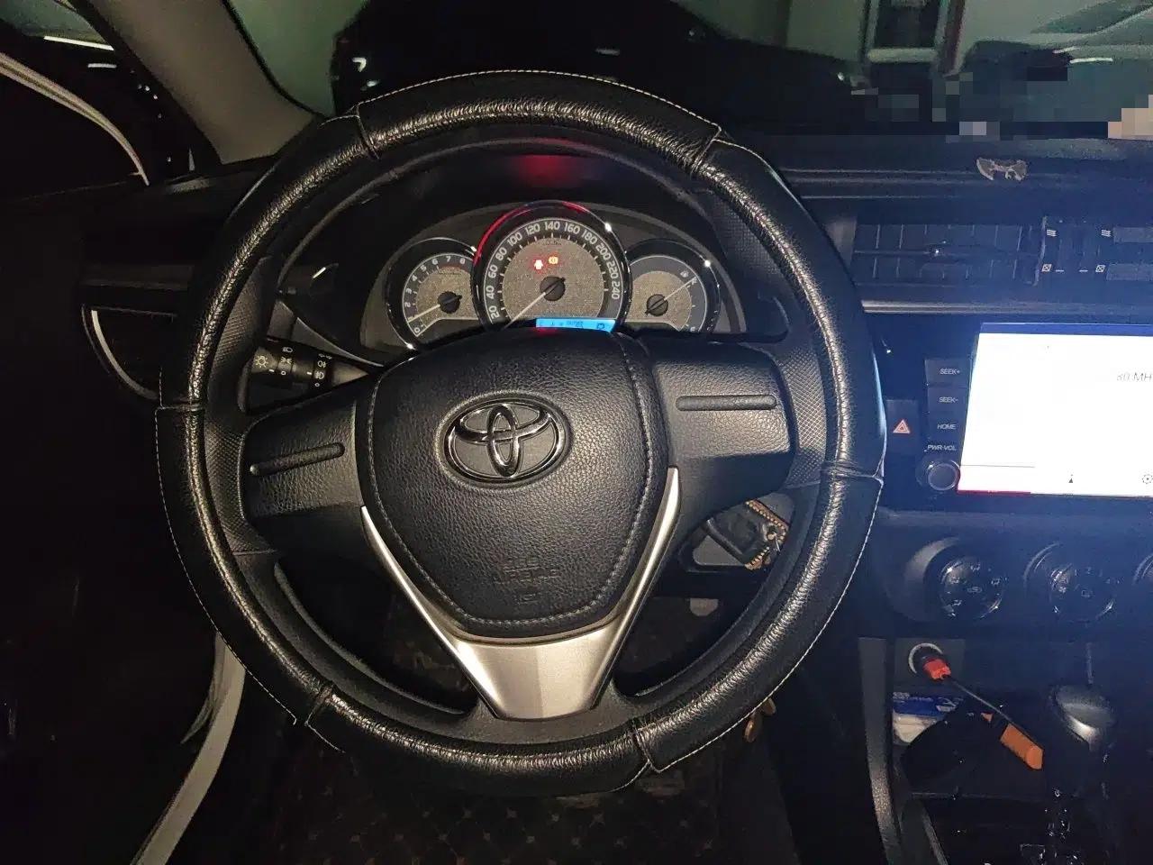 Toyota Levin 2016 1.6G CVT Elite Edition — миниатюра 10