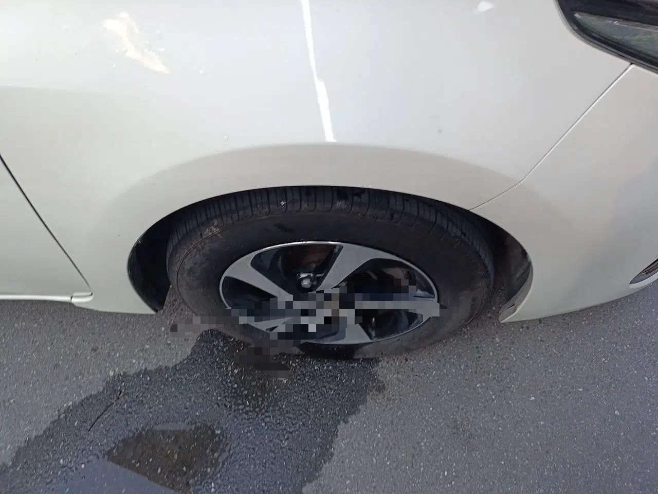 Toyota Levin 2017 Revised 185T CVT Elite Edition China V Standard — миниатюра 8