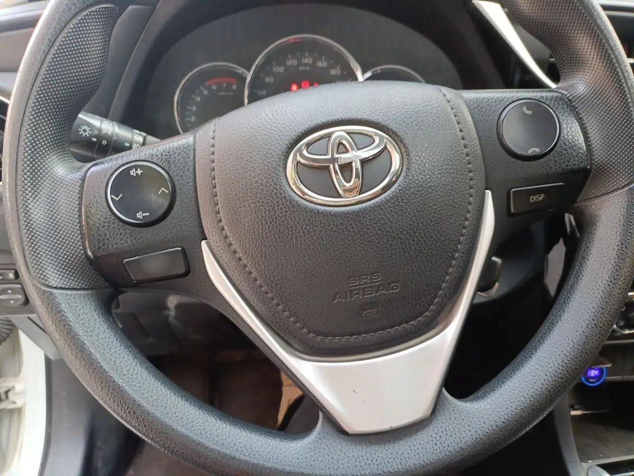Toyota Levin 2017 Revised 185T CVT Elite Edition China V Standard — миниатюра 10