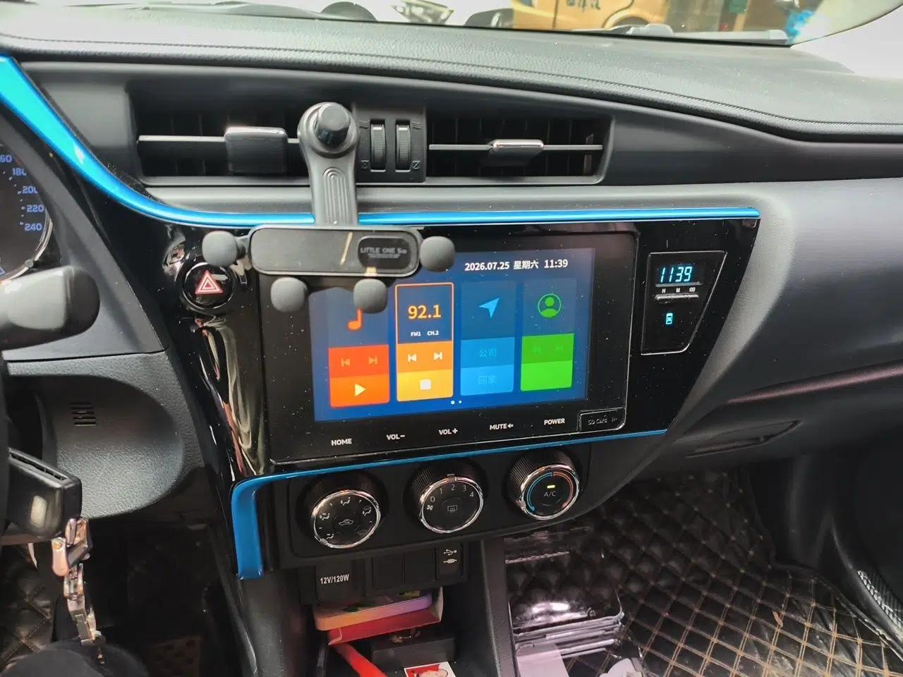 Toyota Levin 2018 185T CVT Luxury Edition China V Standard — миниатюра 13