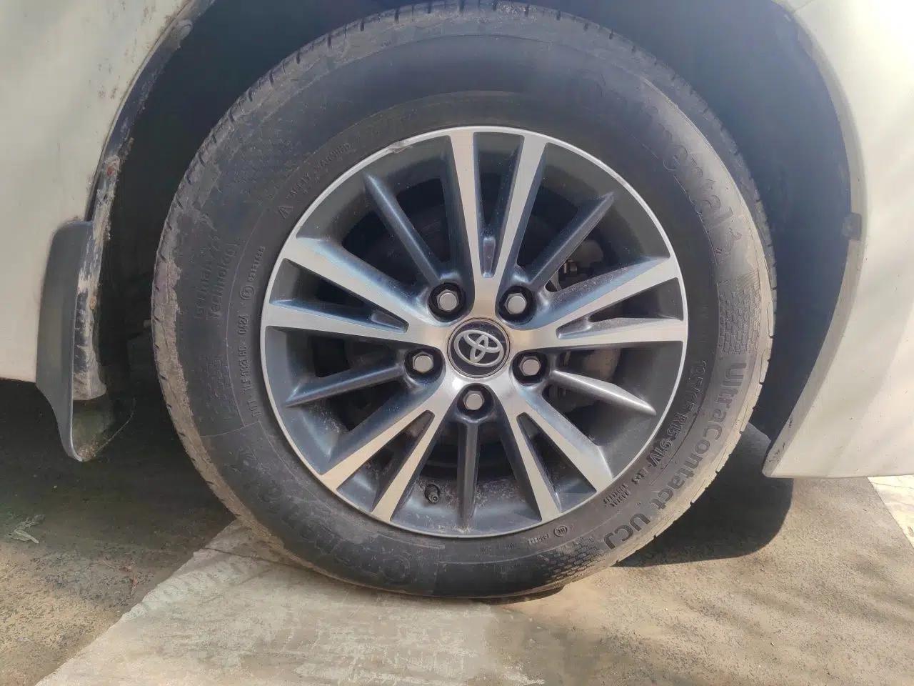 Toyota Levin 2017 1.2T G CVT Elite Edition — миниатюра 8