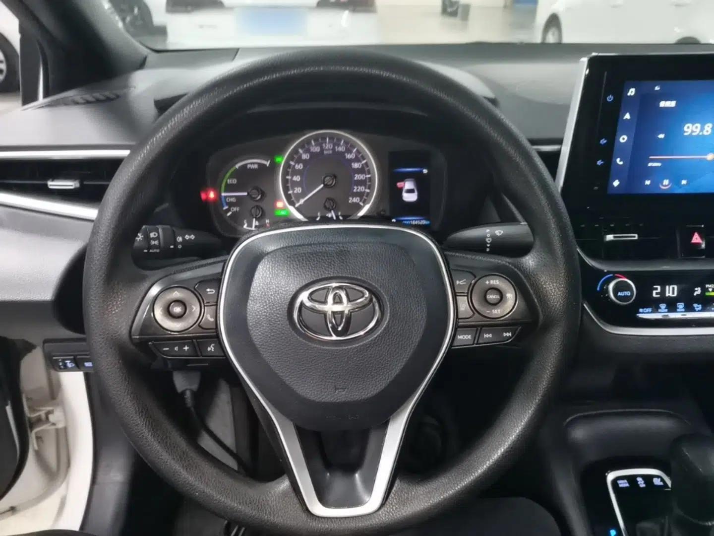 Toyota Levin 2022 Dual-Engine 1.8H E-CVT Luxury Edition — миниатюра 13