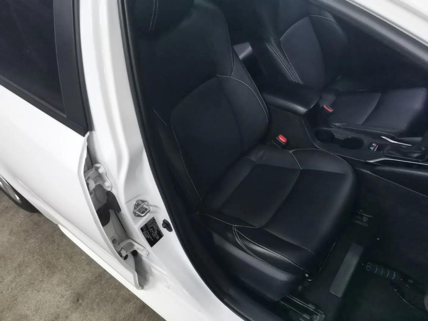 Toyota Levin 2022 Dual-Engine 1.8H E-CVT Luxury Edition — миниатюра 19