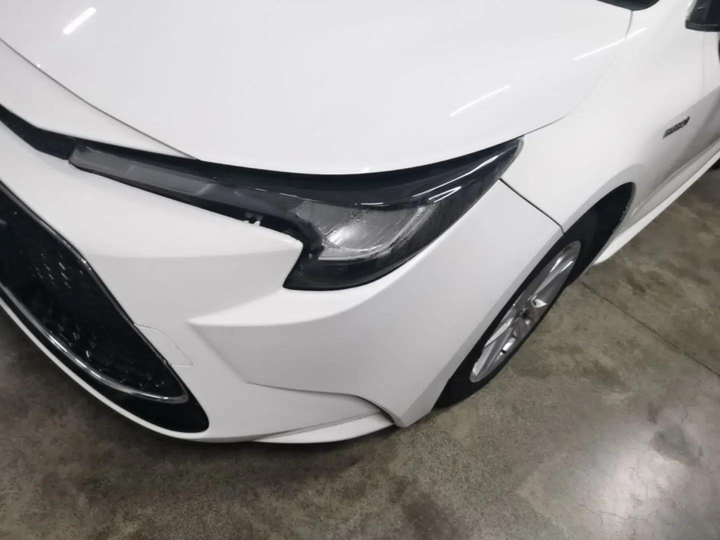 Toyota Levin 2022 Dual-Engine 1.8H E-CVT Luxury Edition — миниатюра 8