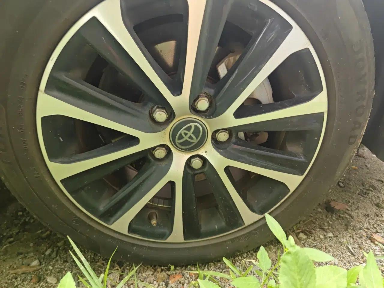 Toyota Levin 2023 TNGA 1.5L CVT Leading Edition — миниатюра 5