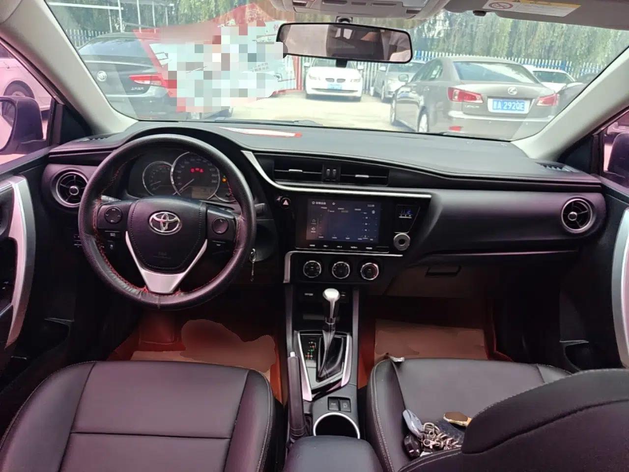 Toyota Levin 2017 Revised 185T CVT Elite Edition China V Standard — миниатюра 12