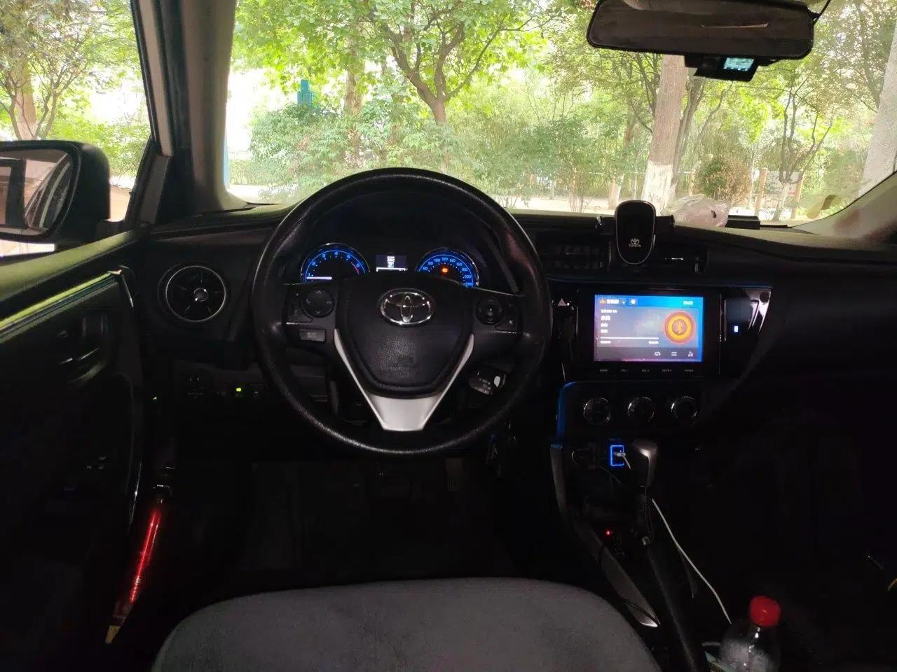 Toyota Levin 2018 185T CVT Luxury Edition China V Standard — миниатюра 10