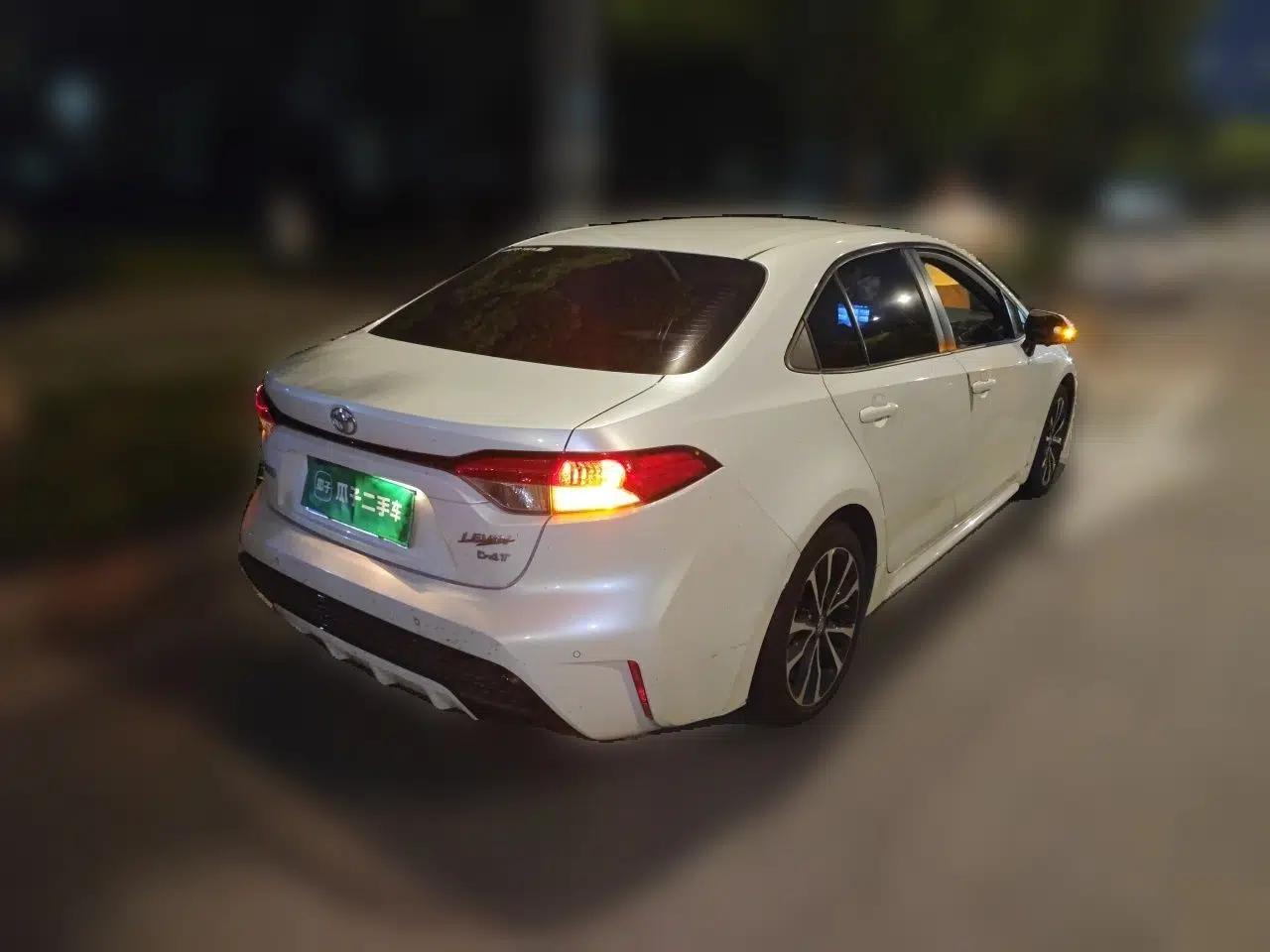 Toyota Levin 2021 185T CVT Sport Edition — миниатюра 6