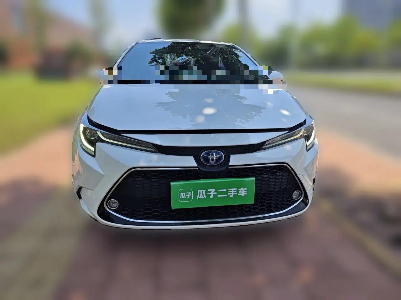 Toyota Levin 2019 Dual-Engine 1.8H E-CVT Sport Edition China VI Standard — миниатюра 2