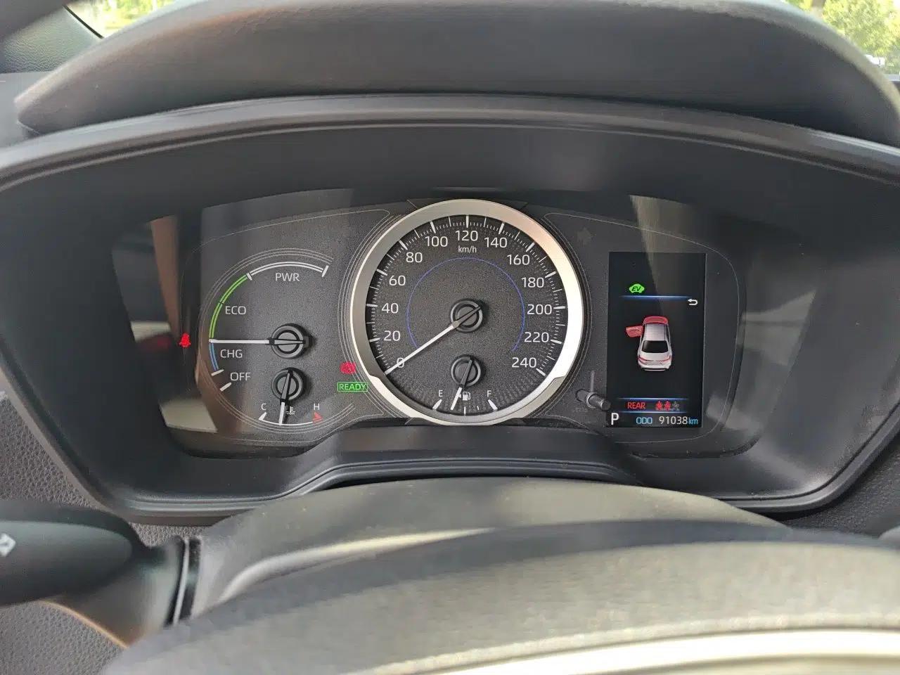 Toyota Levin 2019 Dual-Engine 1.8H E-CVT Sport Edition China VI Standard — миниатюра 8