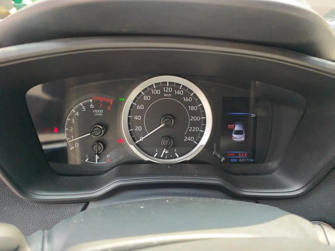 Toyota Levin 2022 185T CVT Sport Edition — миниатюра 11