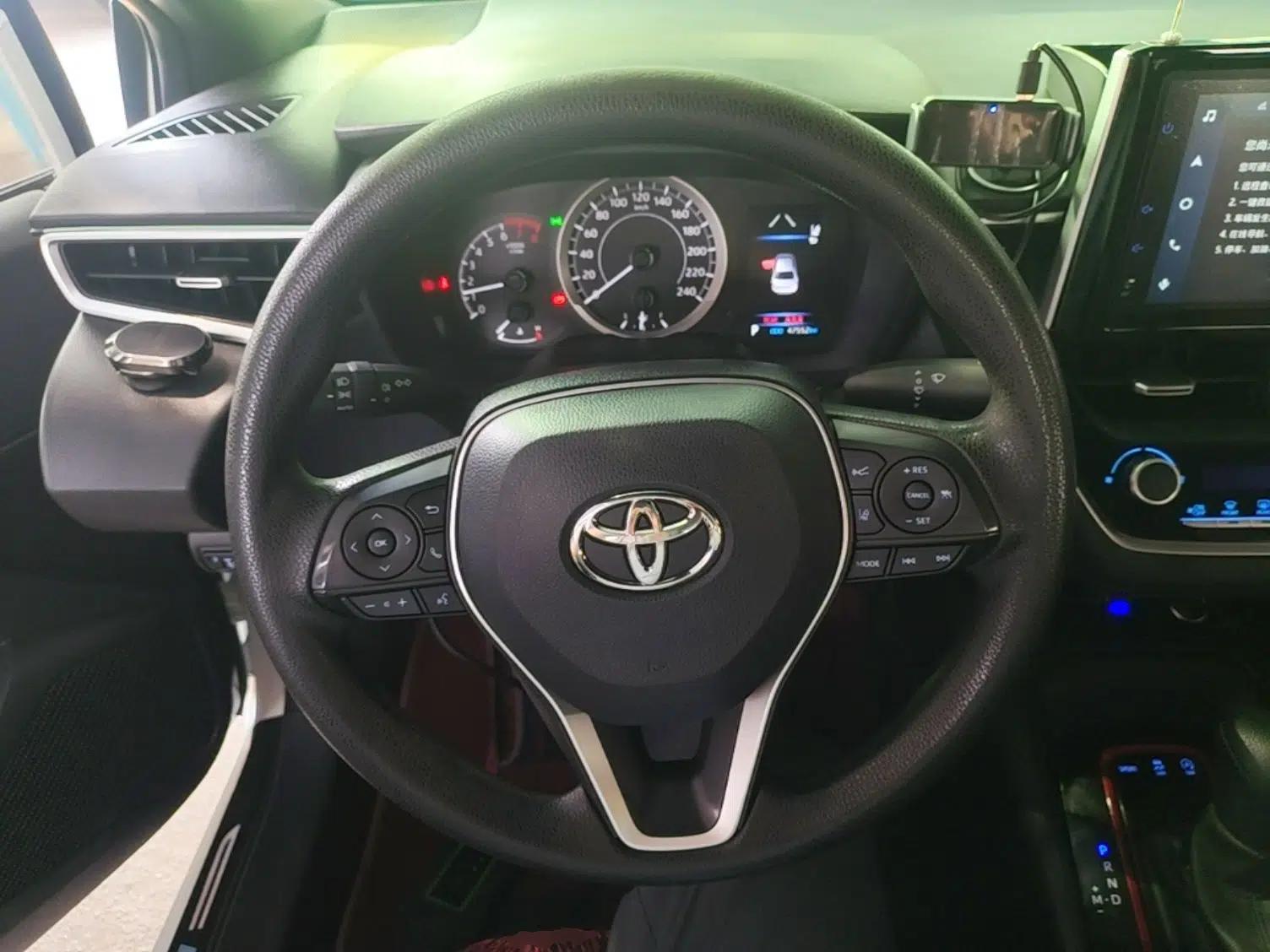 Toyota Levin 2022 185T CVT Sport Edition — миниатюра 13