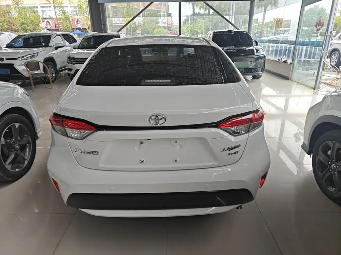 Toyota Levin 2022 185T CVT Luxury Edition — миниатюра 5