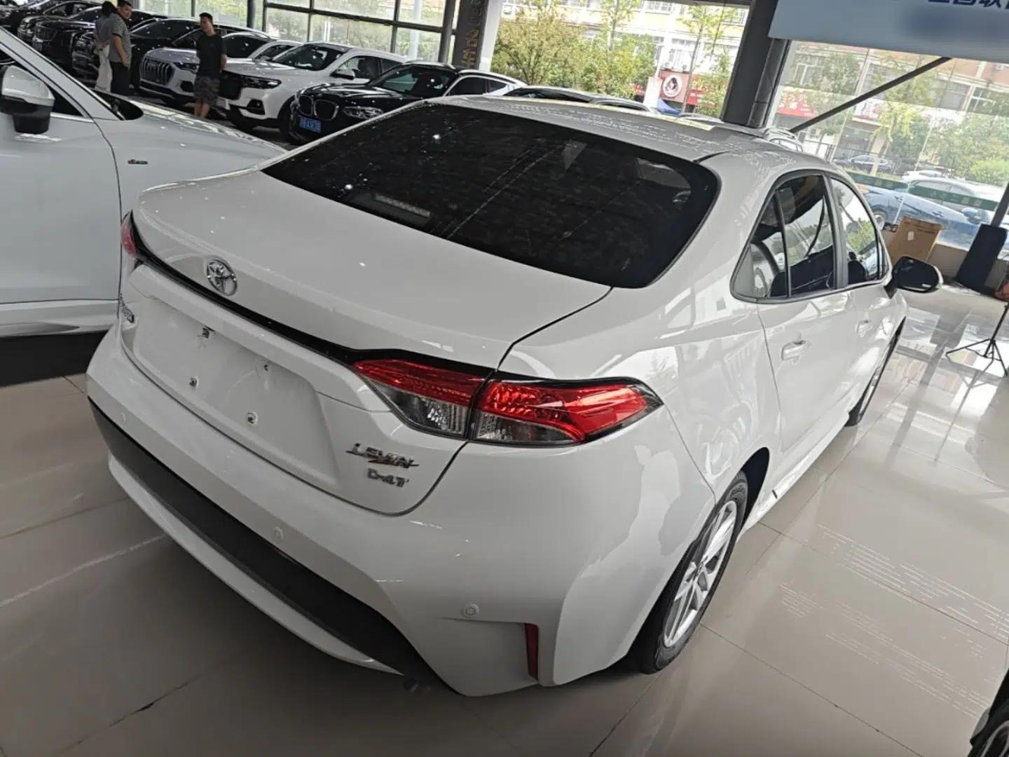 Toyota Levin 2022 185T CVT Luxury Edition — миниатюра 6