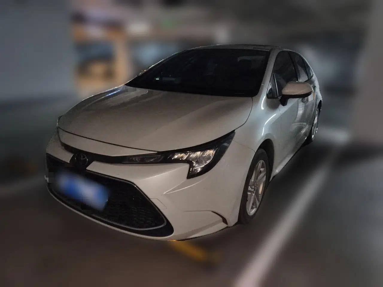 Toyota Levin 2022 185T CVT Luxury Edition — миниатюра 1