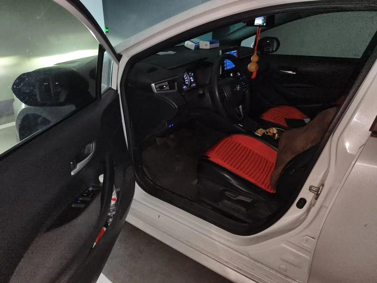 Toyota Levin 2022 185T CVT Luxury Edition — миниатюра 13