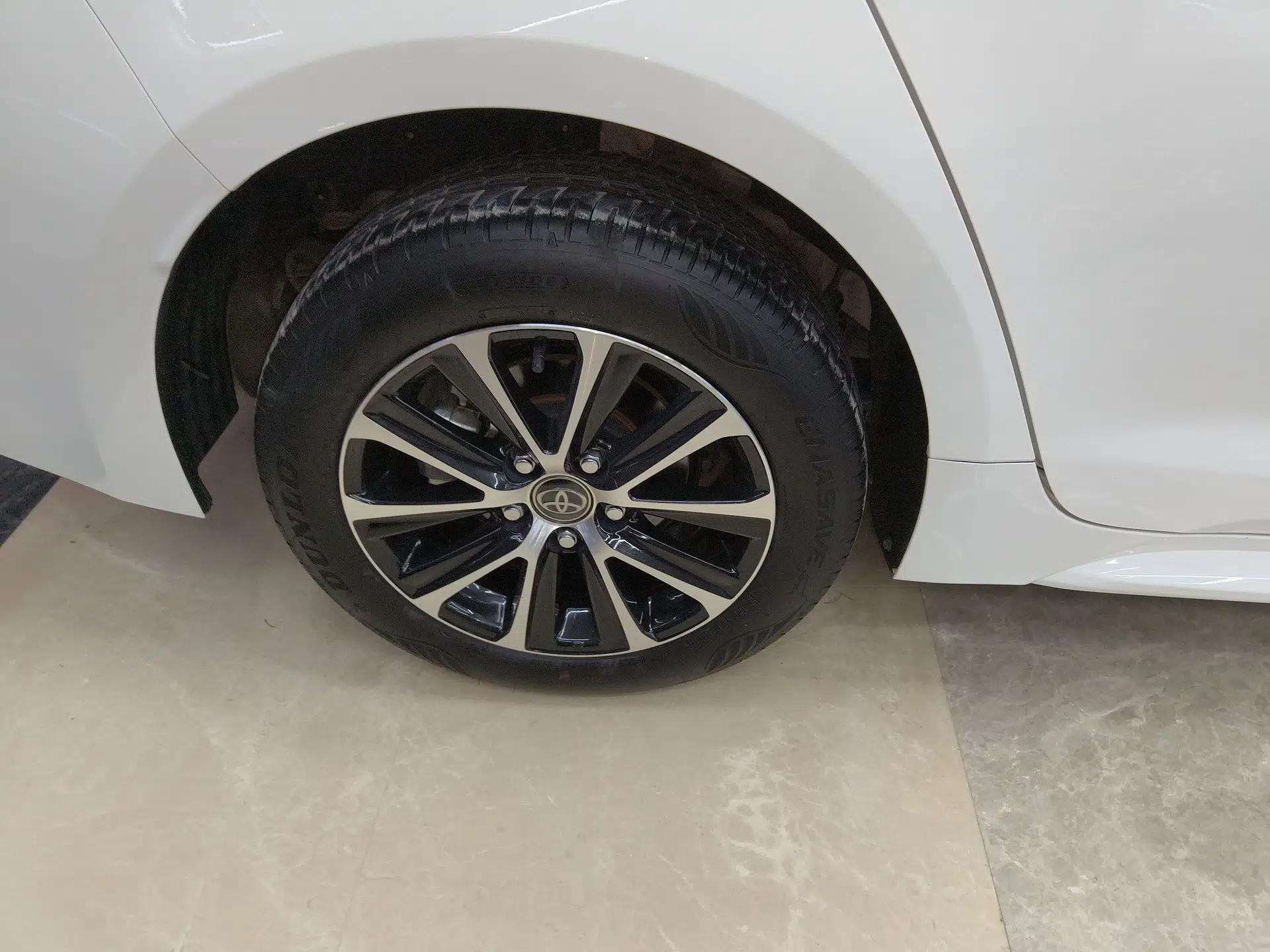 Toyota Levin 2023 185T CVT Luxury Edition — миниатюра 11