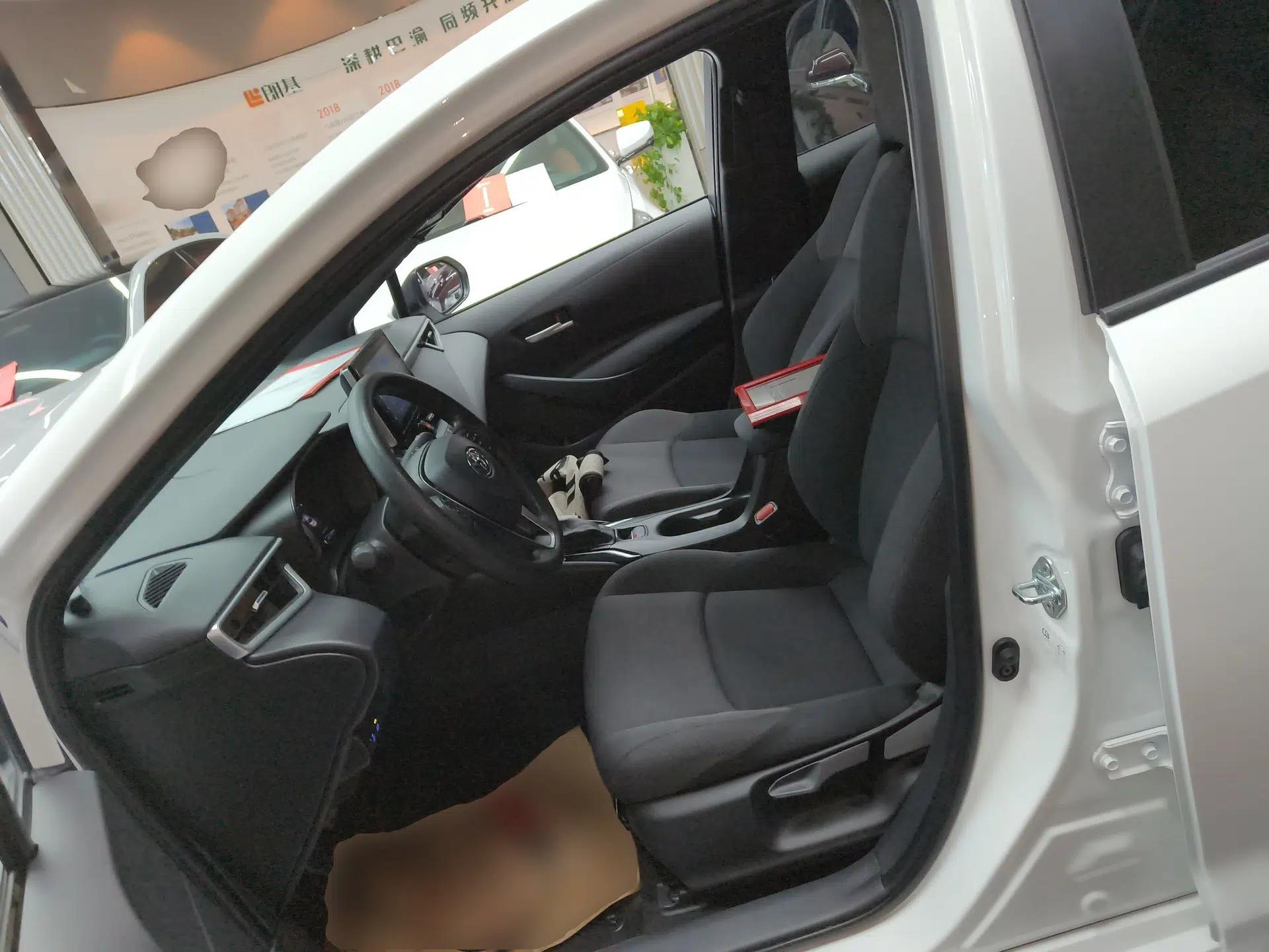 Toyota Levin 2023 185T CVT Luxury Edition — миниатюра 16