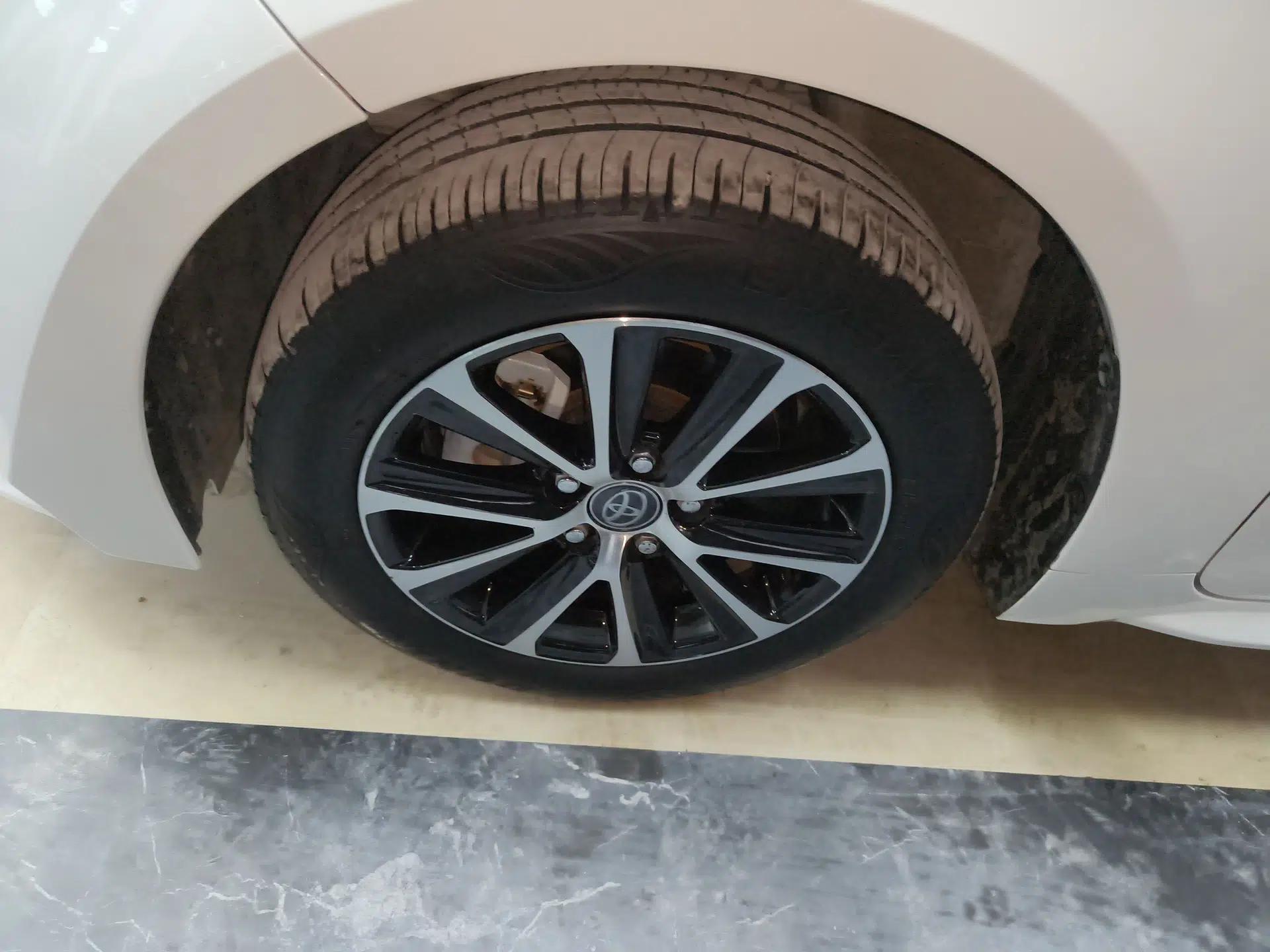 Toyota Levin 2023 185T CVT Luxury Edition — миниатюра 10