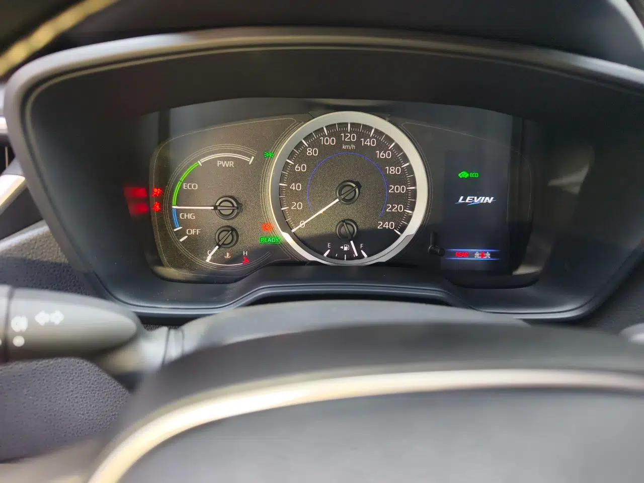Toyota Levin 2022 Dual-Motor 1.8H E-CVT Sport Edition — миниатюра 8