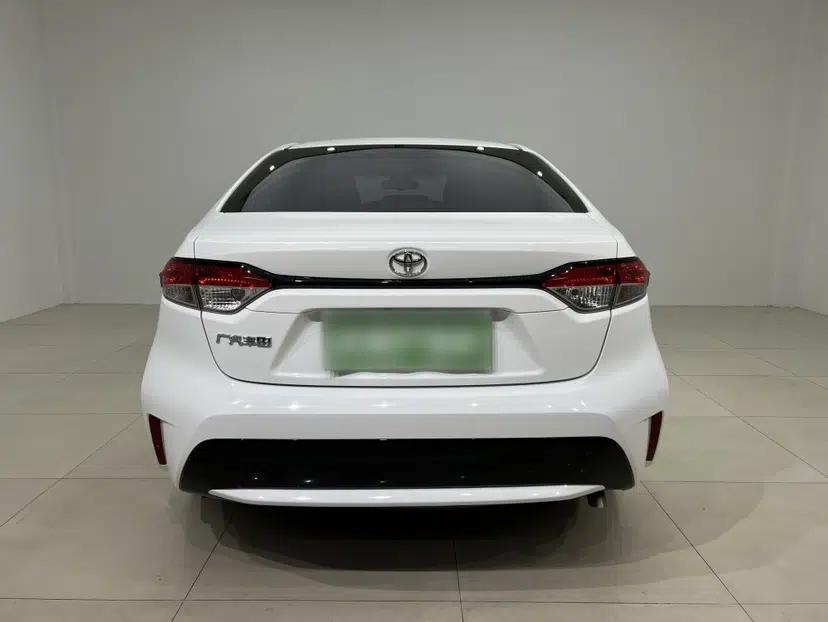 Toyota Levin 2022 185T CVT Luxury Edition — миниатюра 2