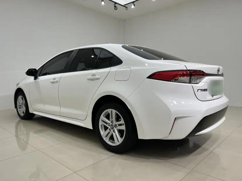 Toyota Levin 2022 185T CVT Luxury Edition — миниатюра 3