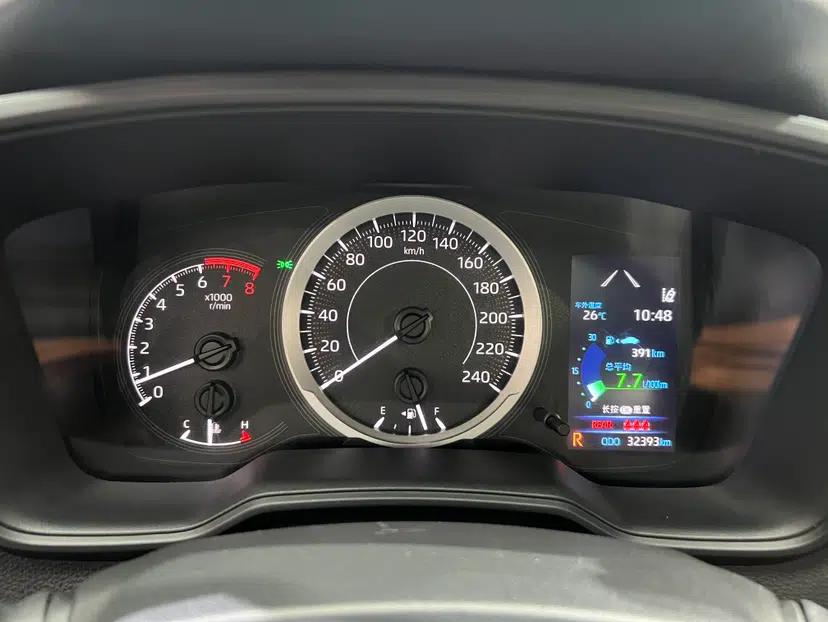 Toyota Levin 2022 185T CVT Luxury Edition — миниатюра 9