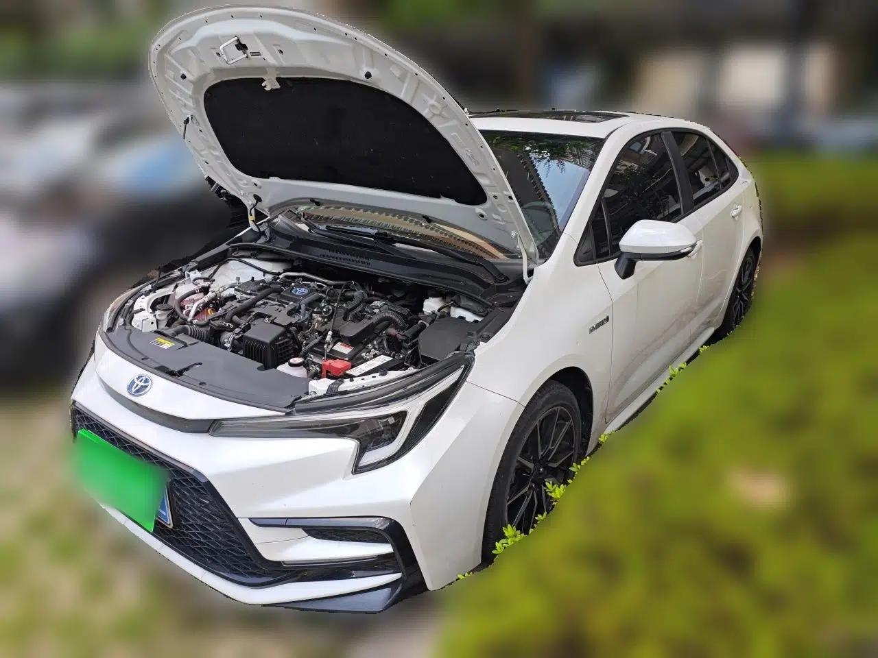 Toyota Levin 2023 Smart Electric Hybrid Dual-Engine 1.8L Sport Edition — миниатюра 1