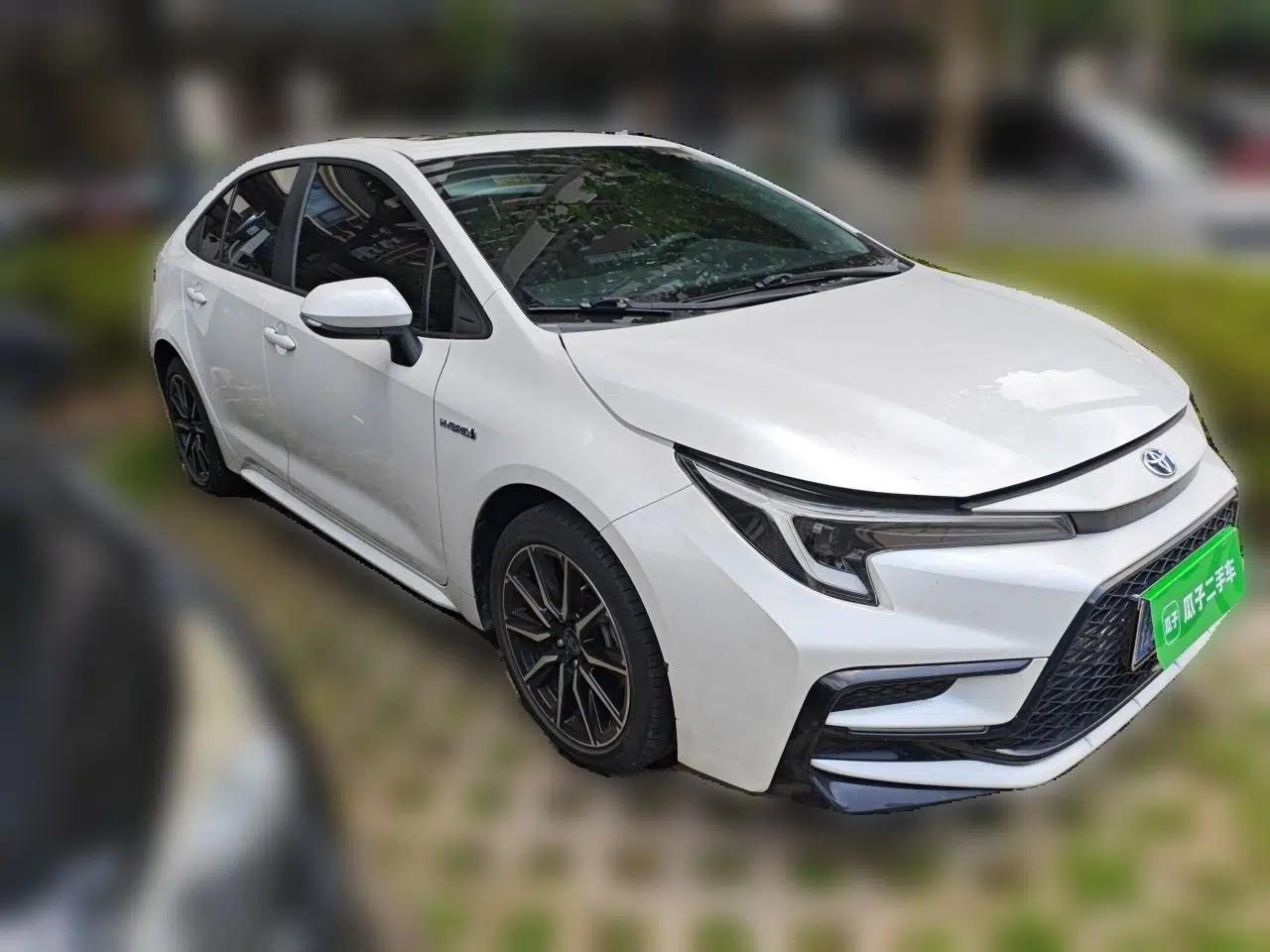 Toyota Levin 2023 Smart Electric Hybrid Dual-Engine 1.8L Sport Edition — миниатюра 3