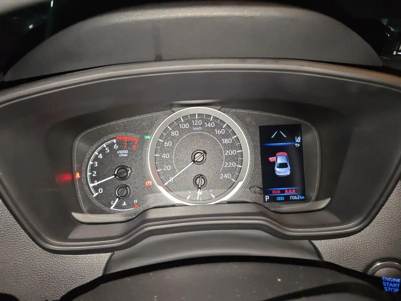 Toyota Levin 2021 185T CVT Sport Edition — миниатюра 11