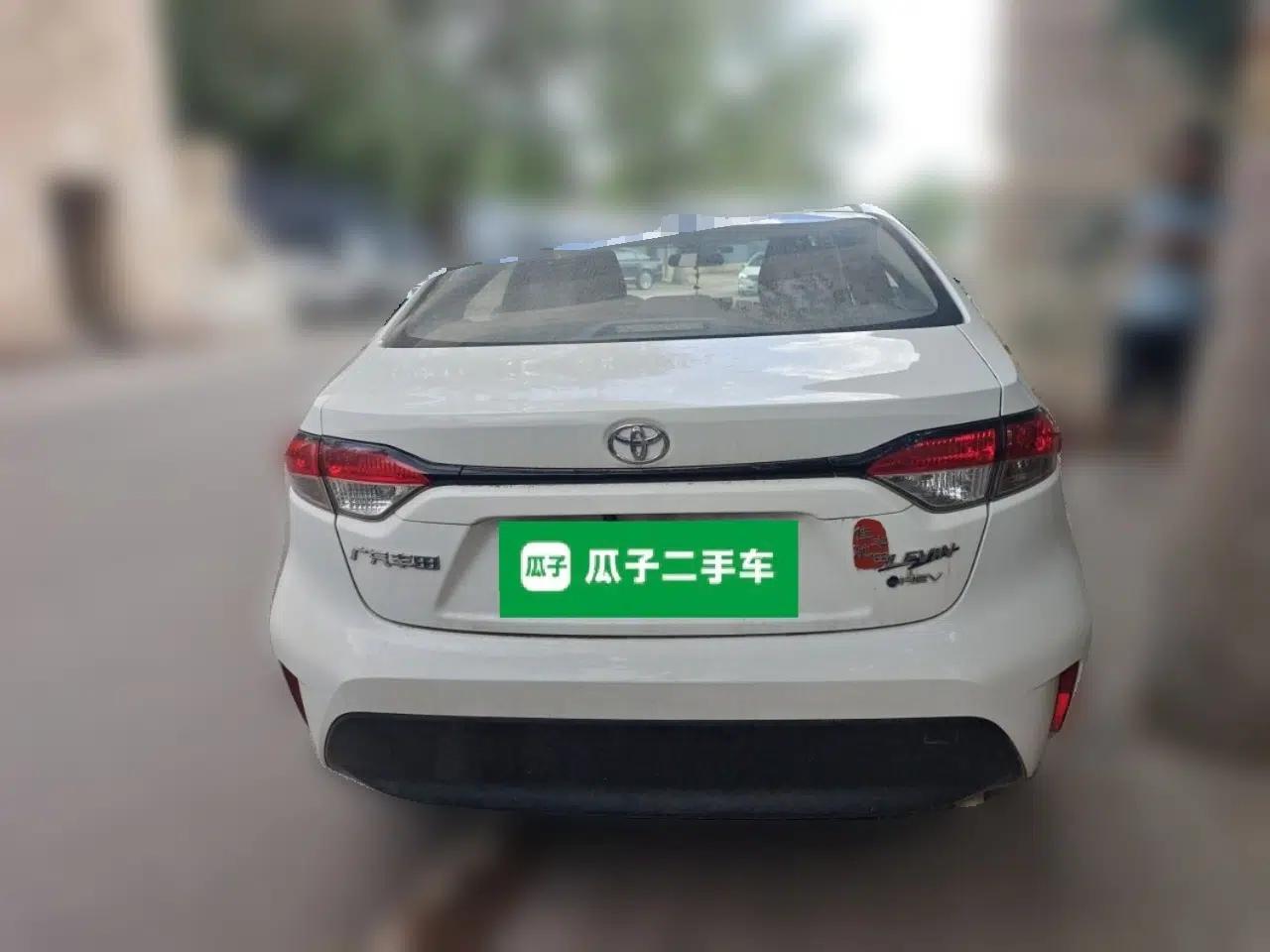 Toyota Levin 2024 Smart Electric Hybrid Dual-Engine 1.8L Luxury Edition — миниатюра 5