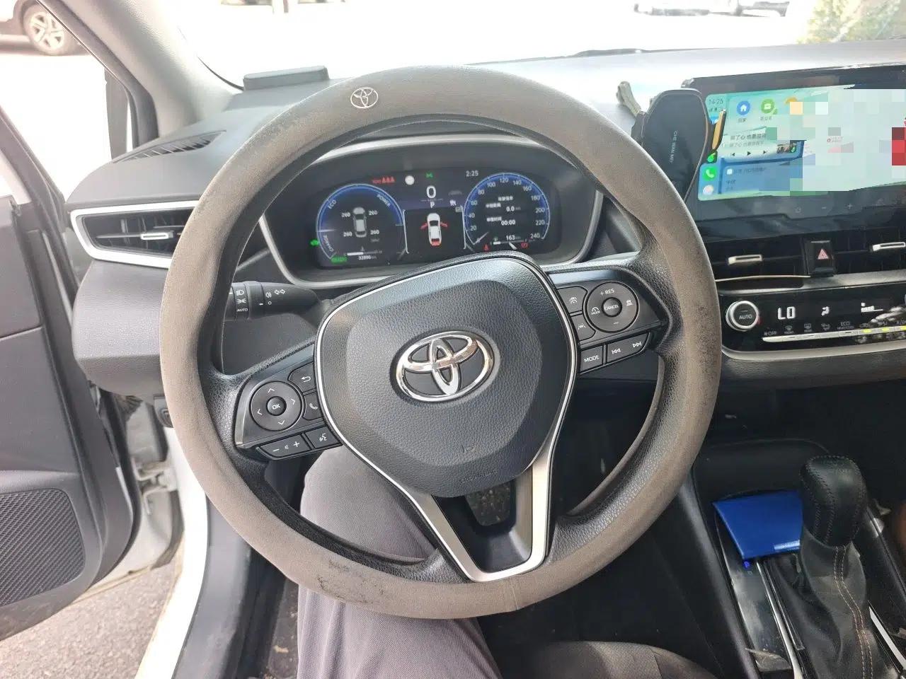 Toyota Levin 2024 Smart Electric Hybrid Dual-Engine 1.8L Luxury Edition — миниатюра 10