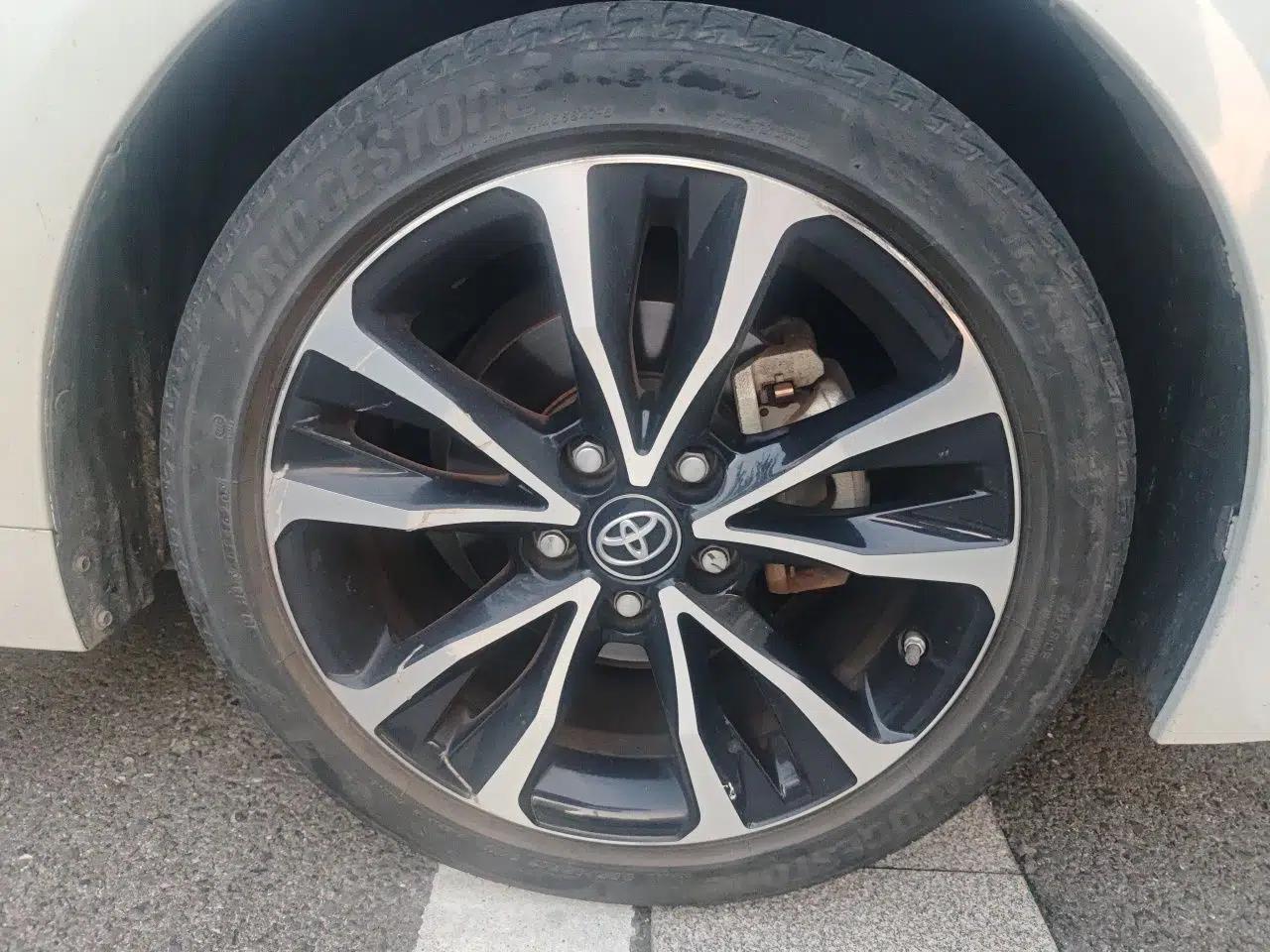 Toyota Levin 2021 185T CVT Sport Edition — миниатюра 5