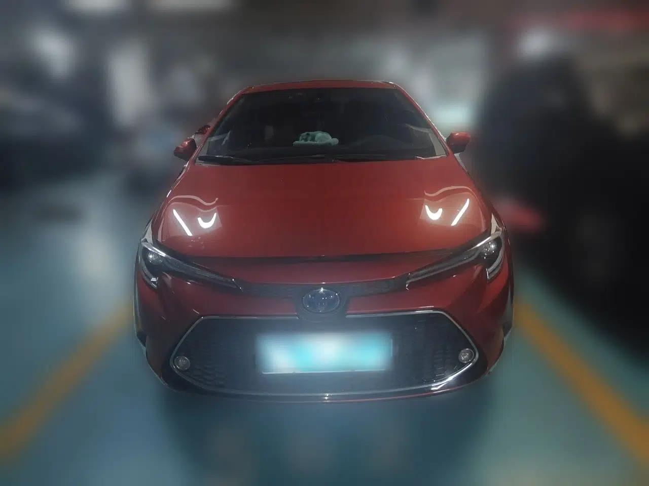 Toyota Levin 2019 Dual-Engine 1.8H E-CVT Sport Edition China VI Standard — миниатюра 2