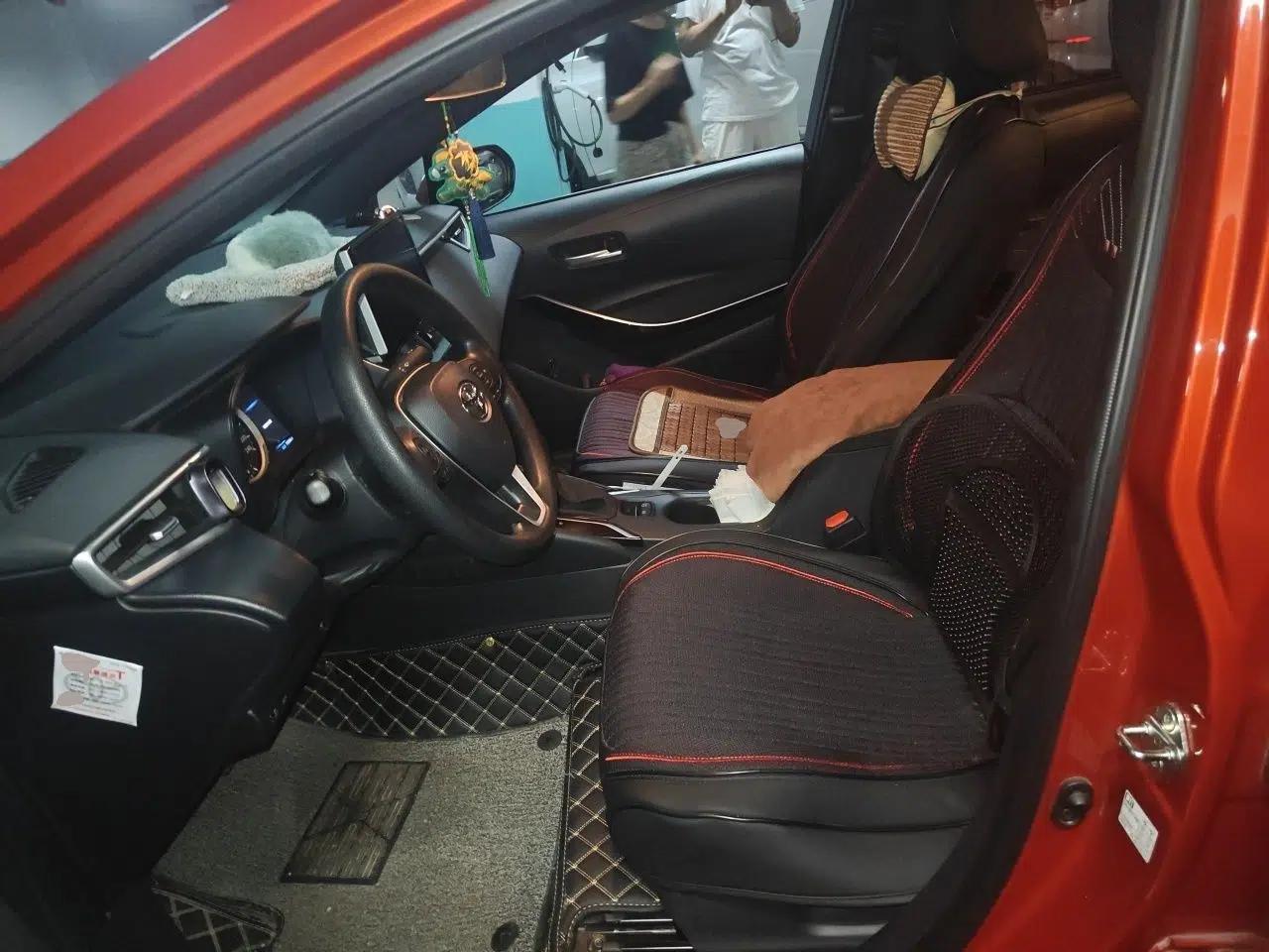 Toyota Levin 2019 Dual-Engine 1.8H E-CVT Sport Edition China VI Standard — миниатюра 15