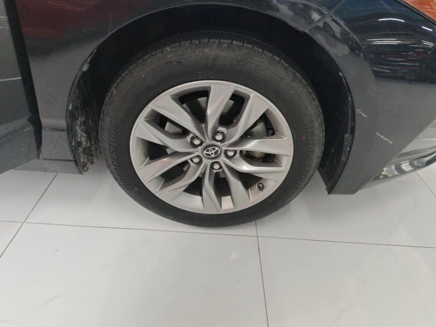 Toyota Avalon 2021 2.5L Luxury Edition — миниатюра 11