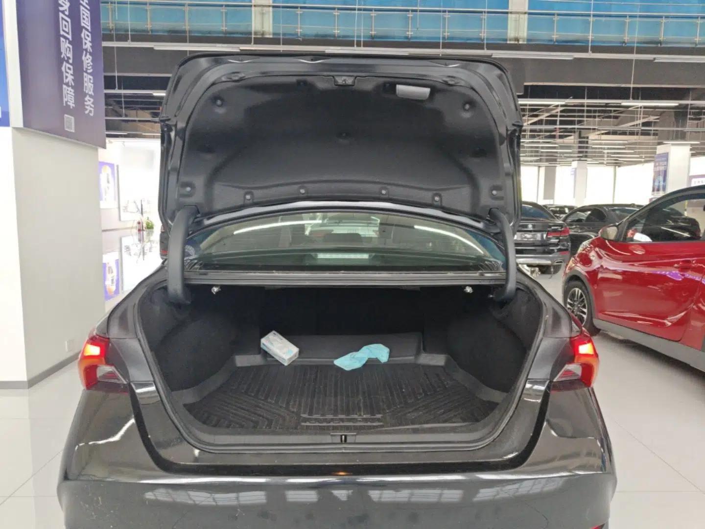 Toyota Avalon 2021 2.5L Luxury Edition — миниатюра 22