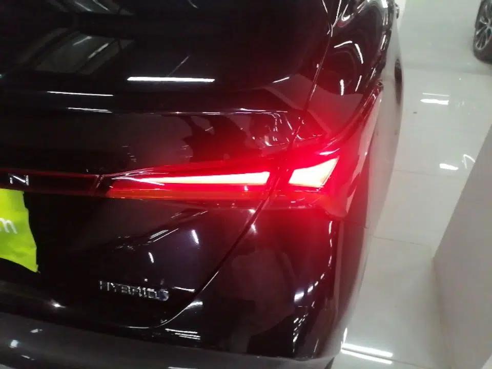 Toyota Avalon 2019 Dual-Engine 2.5L Luxury Edition China V Standard — миниатюра 9