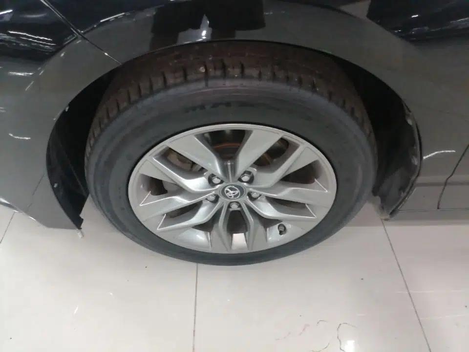 Toyota Avalon 2019 Dual-Engine 2.5L Luxury Edition China V Standard — миниатюра 10