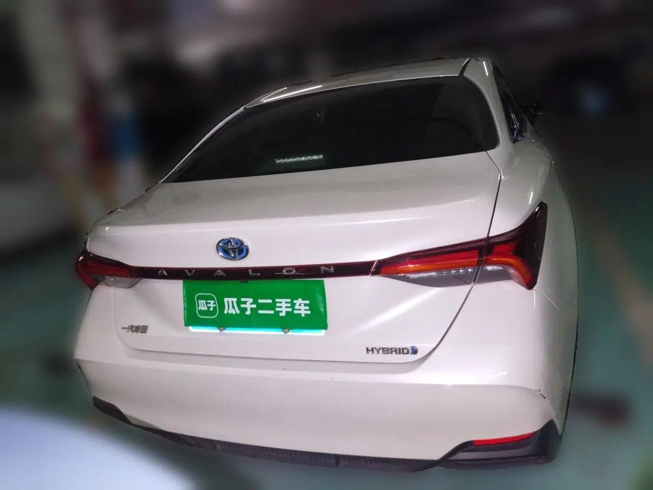 Toyota Avalon 2019 Dual-Engine 2.5L Luxury Edition China VI Standard — миниатюра 5