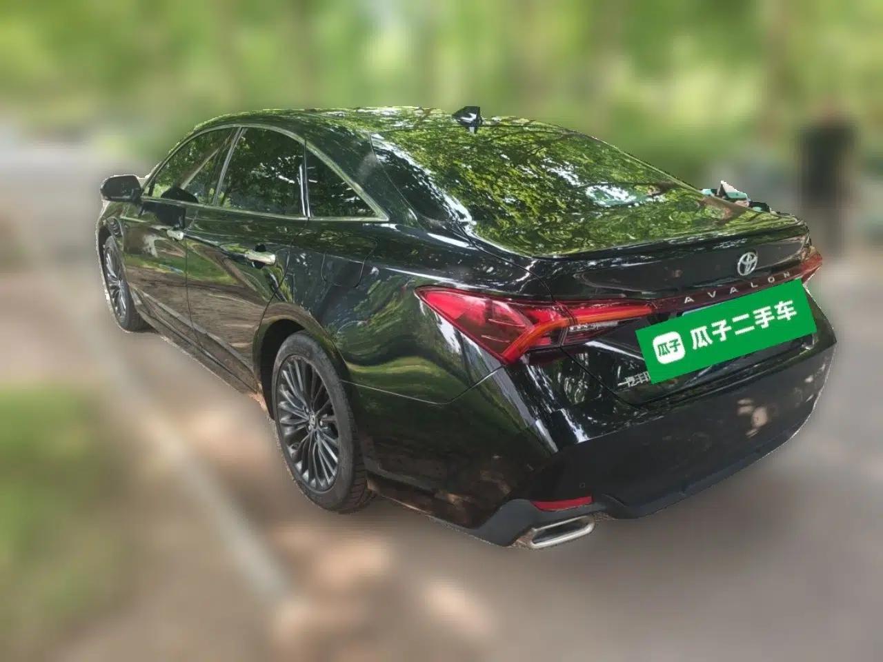 Toyota Avalon 2023 2.5L Touring Premium Edition — миниатюра 4